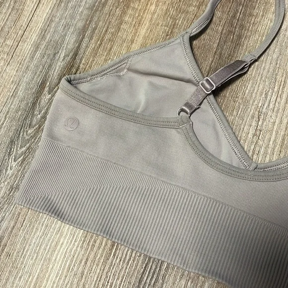 LULULEMON Ebb To Street Bra - Picture 7 of 10